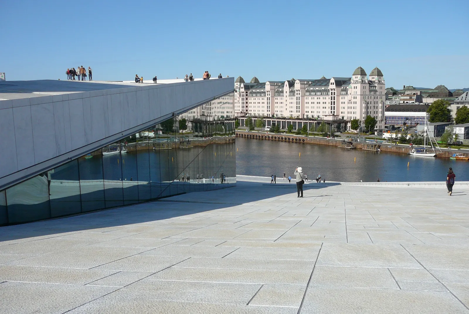 Oslo Opera House, Norway: The One You Can Actually Walk On (By Guy Delsaut, CC BY-SA 4.0)