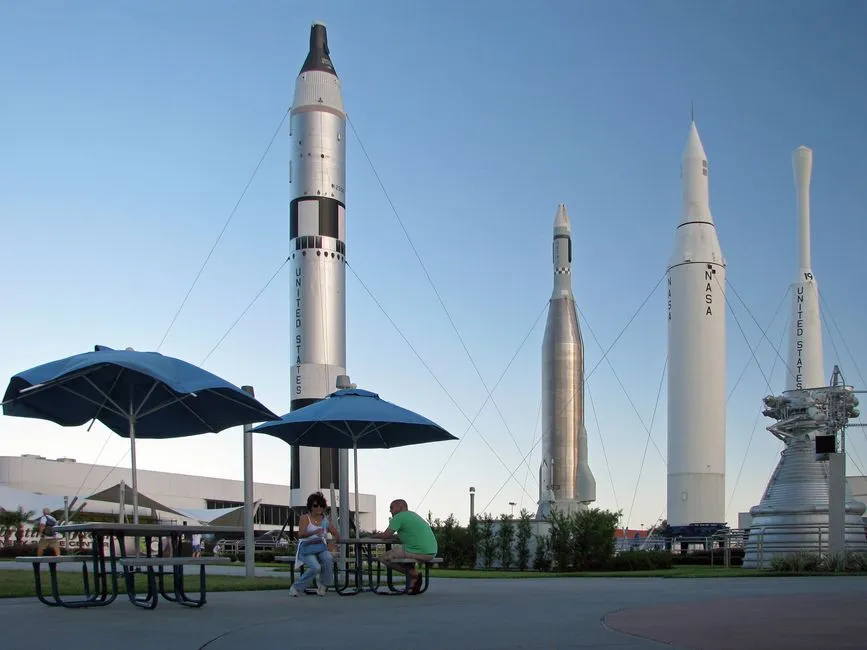 1. Kennedy Space Center Visitor Complex: Where Real Space History Lives (Image Credits: Pexels)