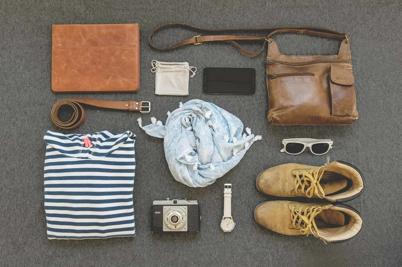 Slow Travel and the Philosophy Behind the Accessories (Image Credits: Pixabay)