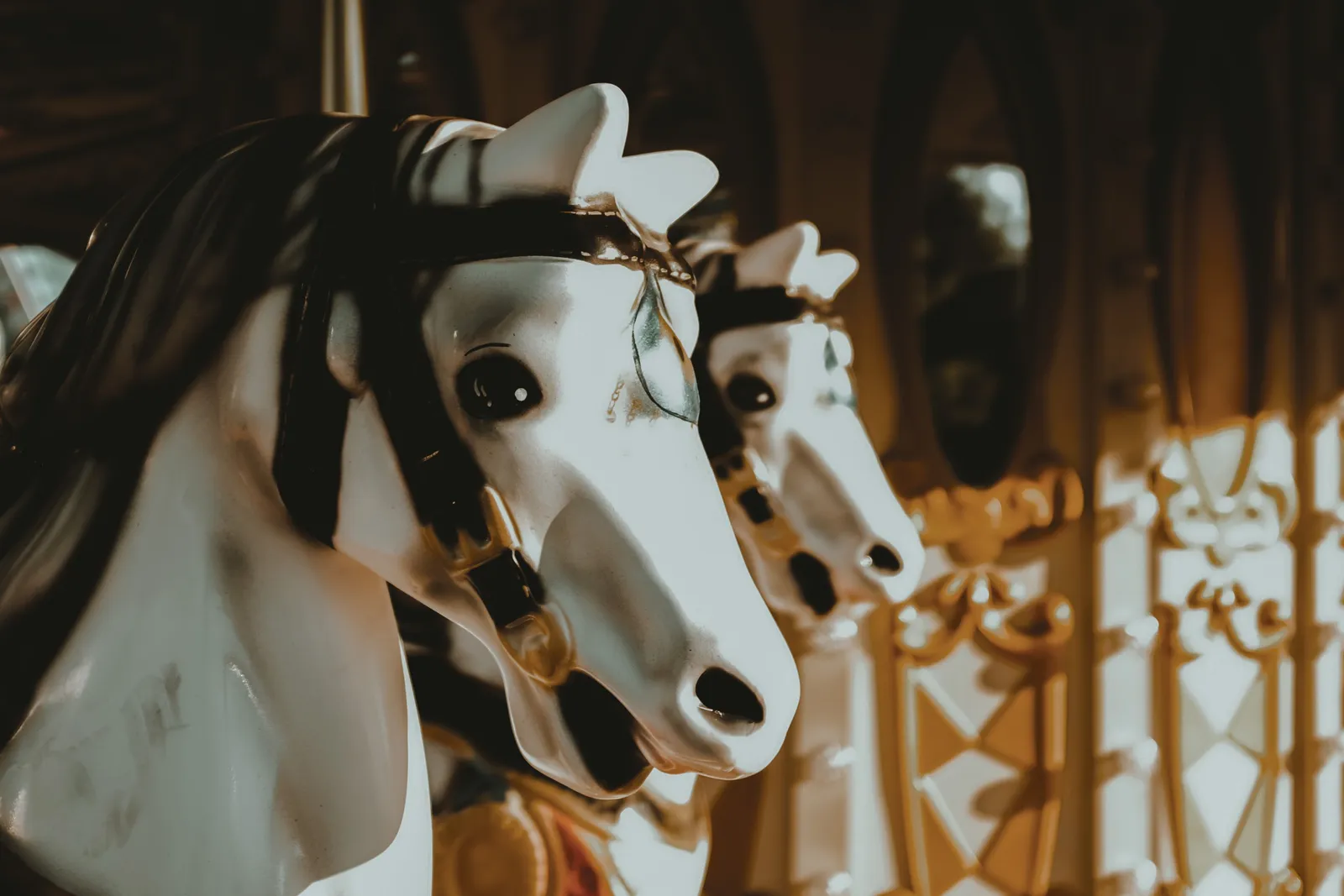 What Happened to the Thousands of Carousels That Once Existed (Image Credits: Pexels)