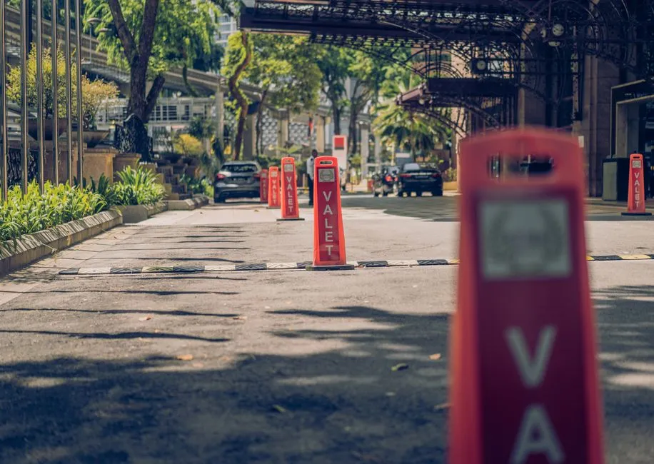 1. Request Your Car Before You're Ready to Leave (Image Credits: Pexels)