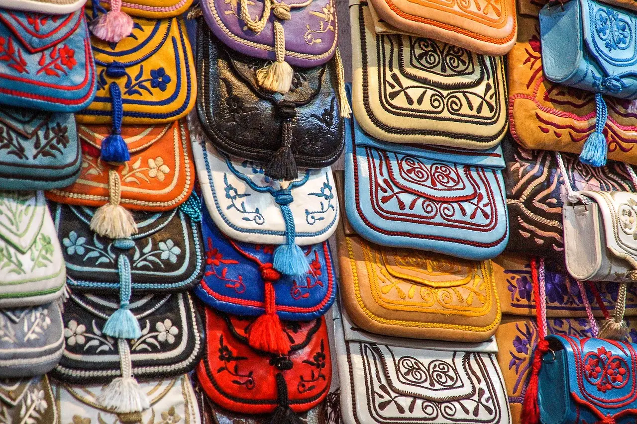 The Souk as Social Institution (Image Credits: Pixabay)