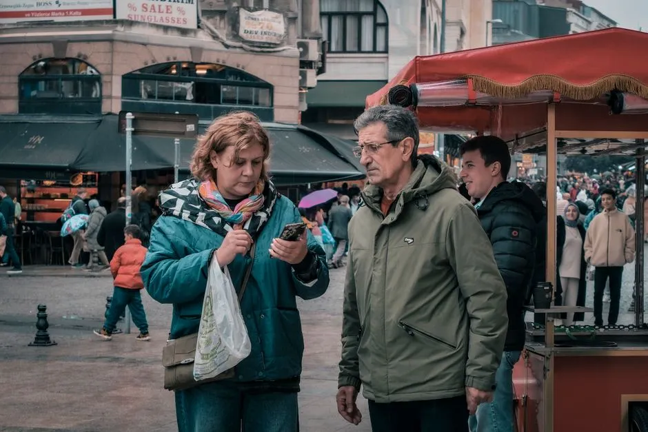 The Distraction Technique Only Works If Your Guard Is Already Down (Image Credits: Pexels)