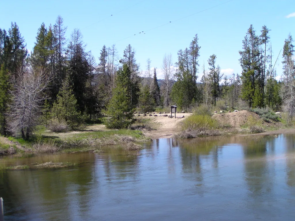 Payette Lake: The Heart of Everything (BLMIdaho, Flickr, CC BY 2.0)