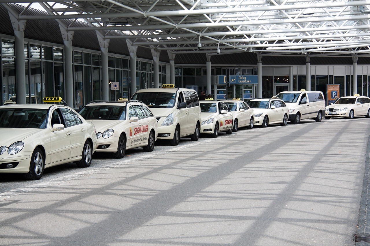 The Airport Scam That's Costing Travelers Thousands