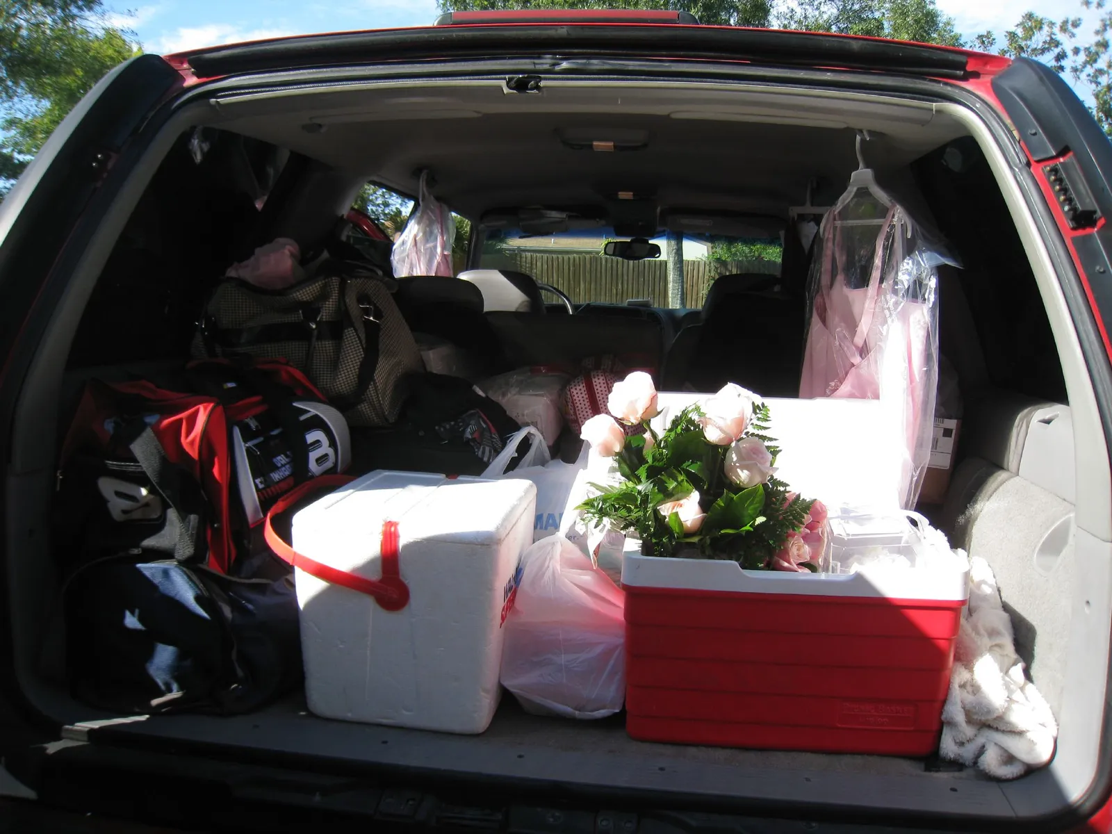Sustainability and the Case Against Buying Another Bag (sun dazed, Flickr, CC BY-SA 2.0)