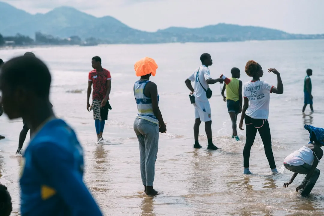 How Communities Are Forming Around Shared Travel (Image Credits: Unsplash)