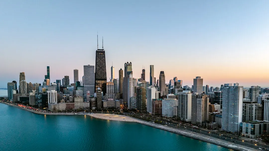 3. Chicago, Illinois - A City That Reclaimed Its Own River (Image Credits: Unsplash)