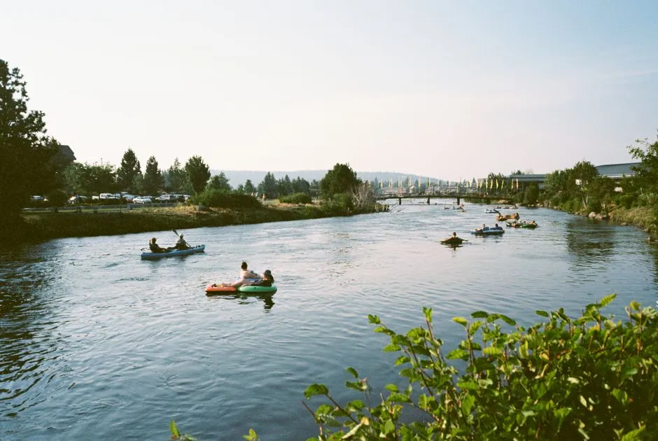 10. Bend, Oregon - Cascade Mountain Access Without the Crowds (Image Credits: Pexels)