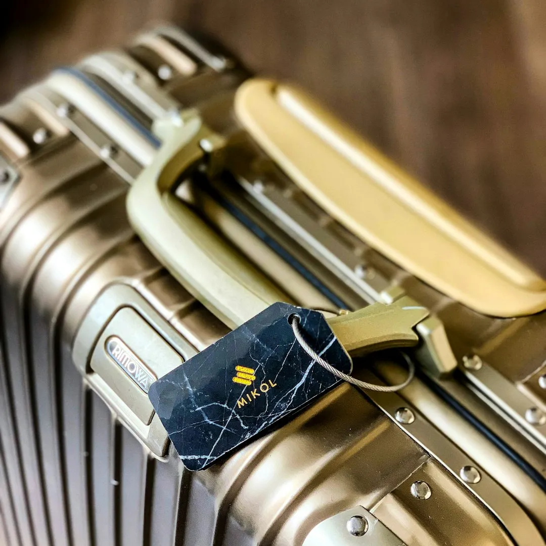 Putting Your Home Address on an External Luggage Tag (Image Credits: Unsplash)