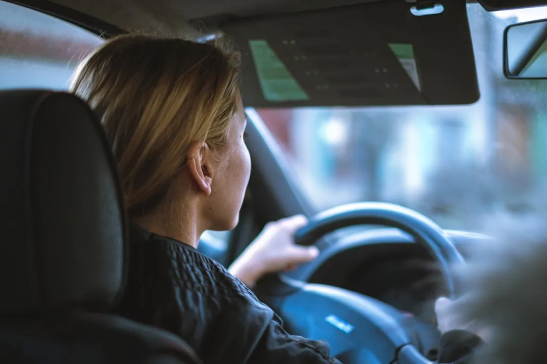 When Courtesy Becomes a Safety Issue (Image Credits: Unsplash)