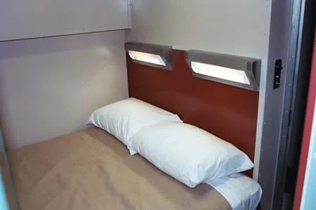 Pullman Beds That Vanish Into the Ceiling (Luxury Train Consultancy, Flickr, CC BY-SA 2.0)