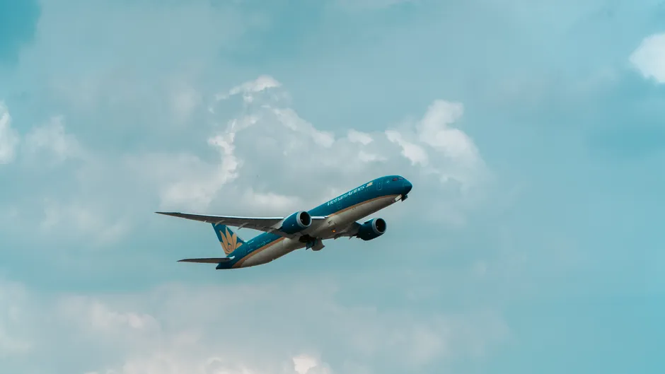 The Role of Carbon Fiber and Composite Materials (Image Credits: Pexels)