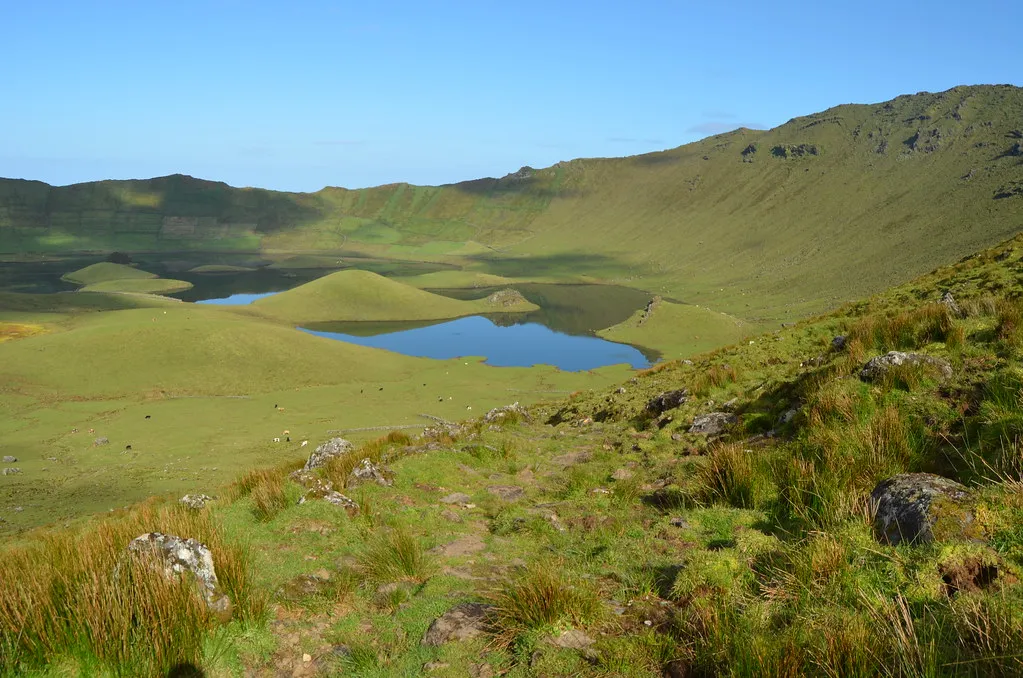 What the Wider Azores Tourism Picture Tells Us (Pedro Nuno Caetano, Flickr, CC BY 2.0)