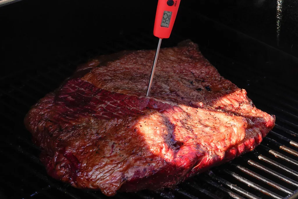 The Science of Smoke: Why Low and Slow Works (Brenda Kochevar, Flickr, CC BY 2.0)