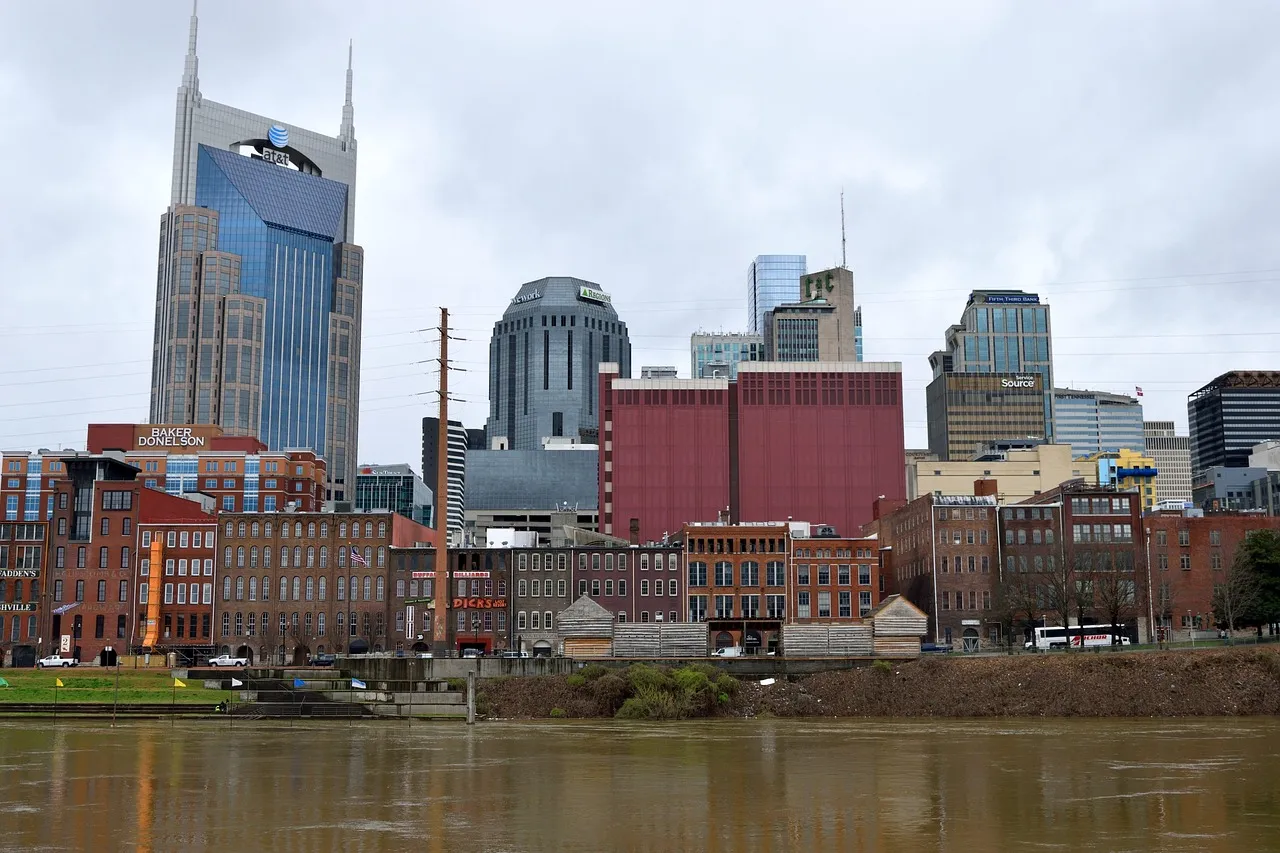 A River Town With the Right Kind of Slow (Image Credits: Pixabay)