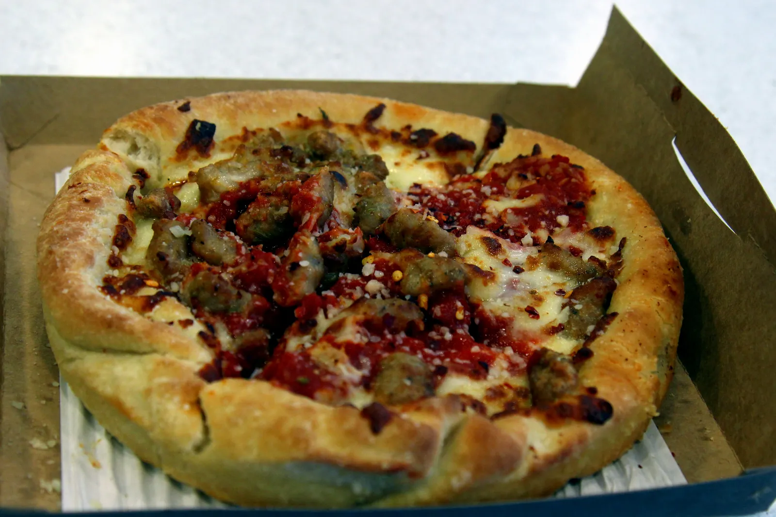 Pizzeria Due and the Expansion of a Legend (Deep-Dish Pizza Chicago Style, CC BY 2.0)