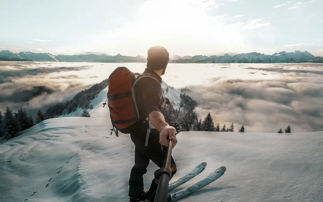 5. A Lightweight Daypack, a Refillable Water Bottle, and Snacks (Image Credits: Unsplash)