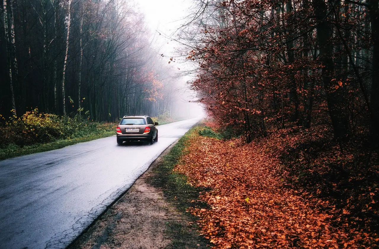 Shoulder Season Is Where the Real Savings Live (Image Credits: Pixabay)