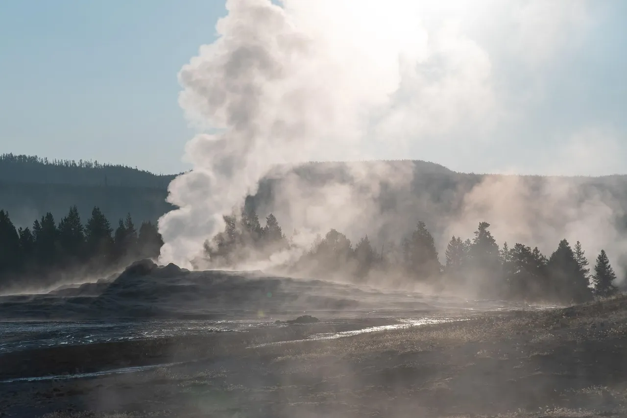 National Parks Are Feeling the Surge (Image Credits: Pixabay)