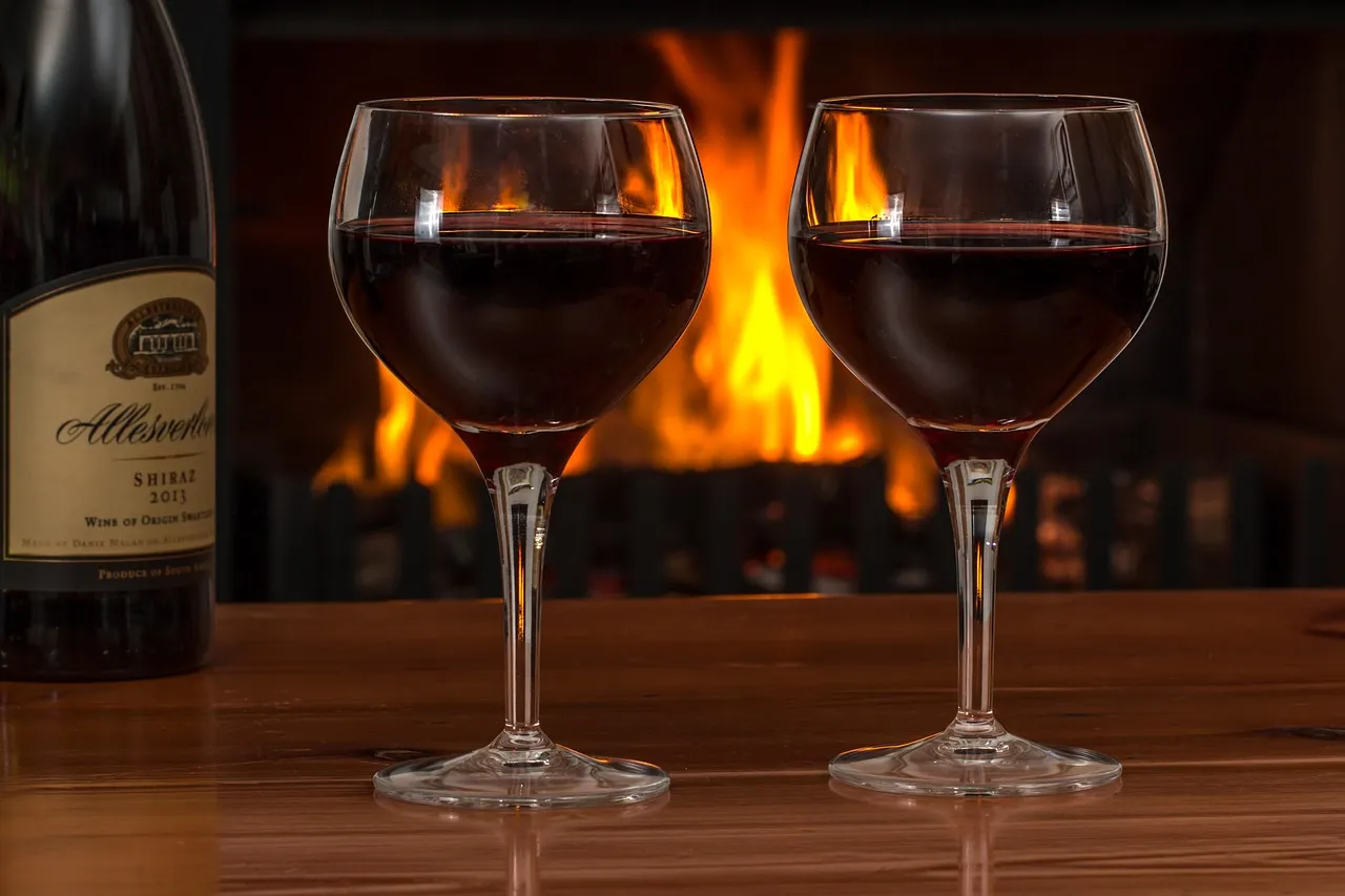 Mentioning the Occasion Is Not Just Politeness (Image Credits: Pixabay)