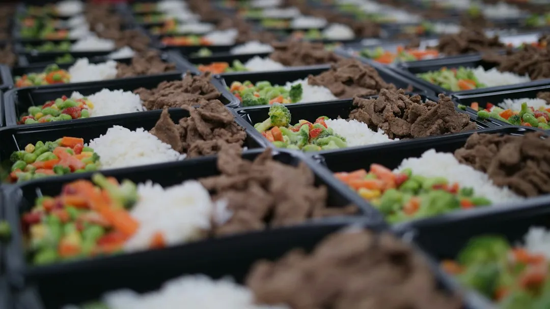 How Airline Food Is Made: The Ground Reality (Image Credits: Unsplash)