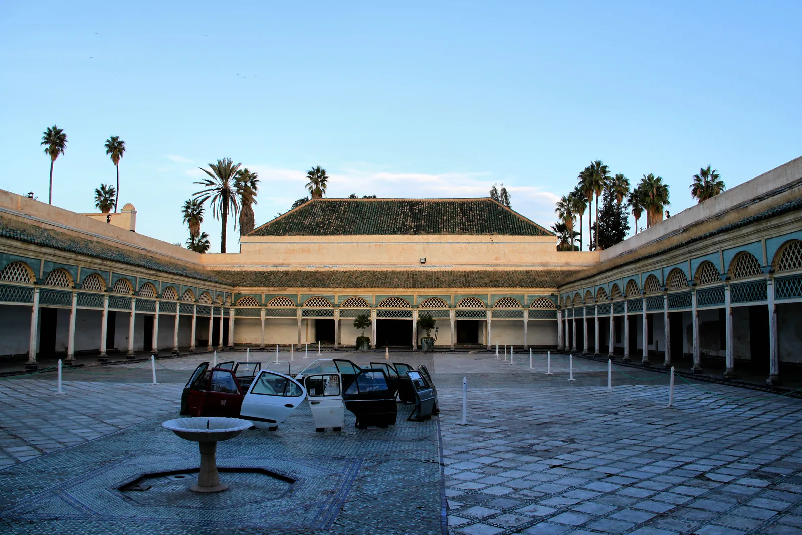How to Visit Responsibly (Lionel Leo, CC BY-SA 3.0)