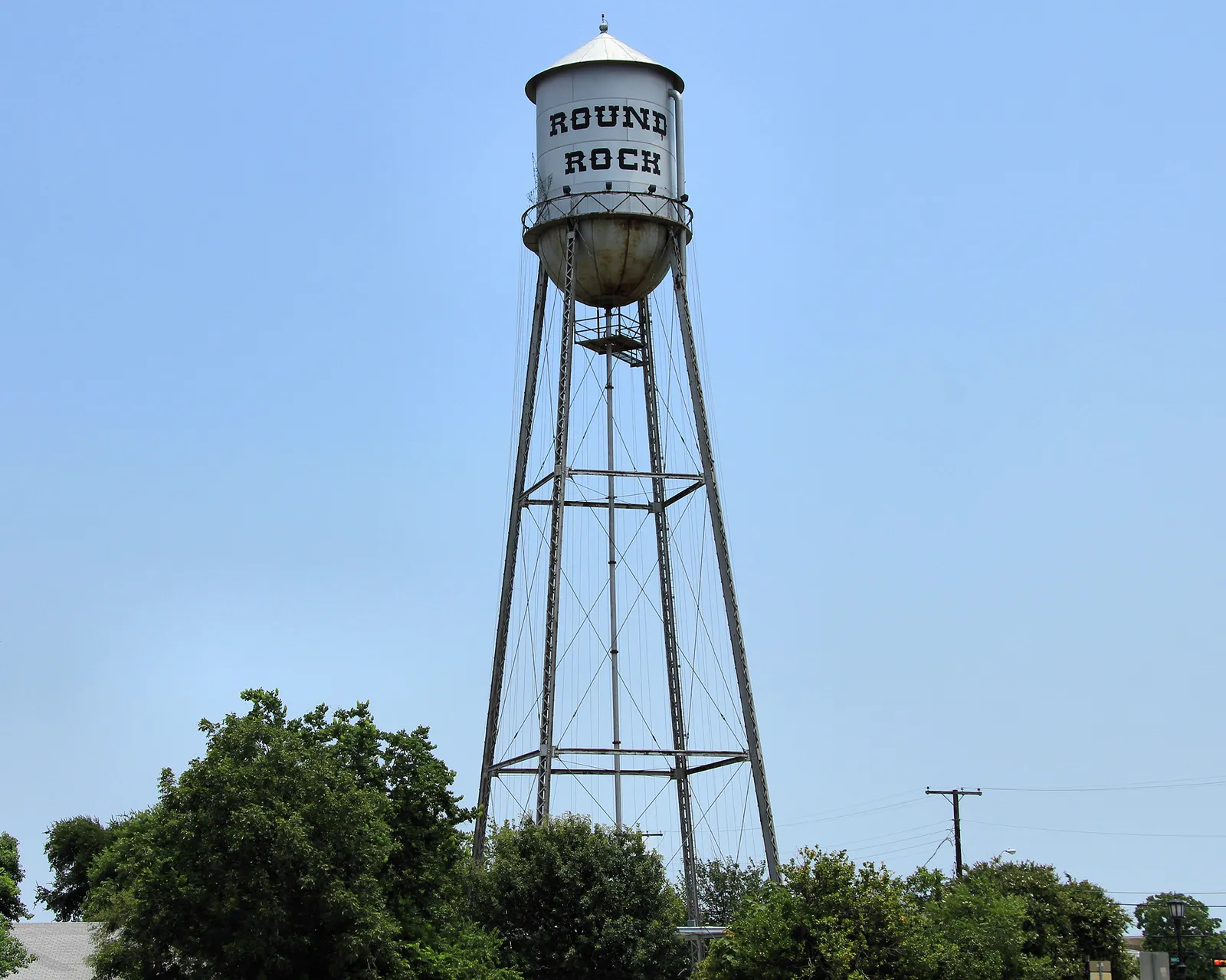 Texas Is Building More, and People Are Paying Attention (By Larry D. Moore, CC BY 4.0)