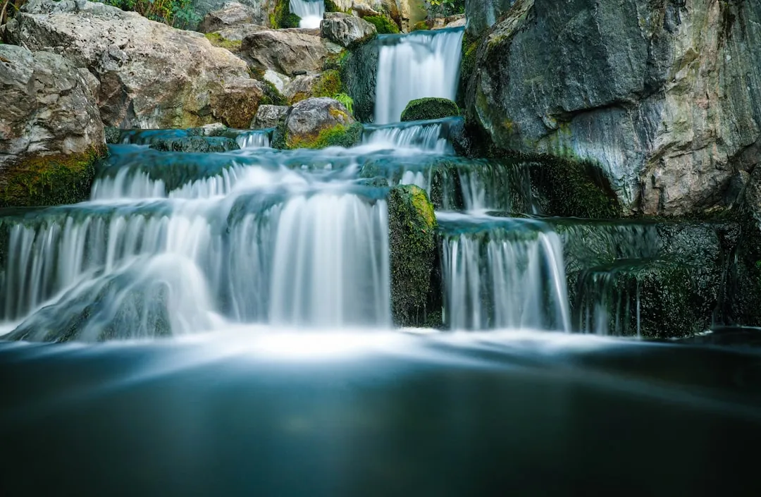 How to Time Your Visit for the Best Waterfall Flow (Image Credits: Unsplash)