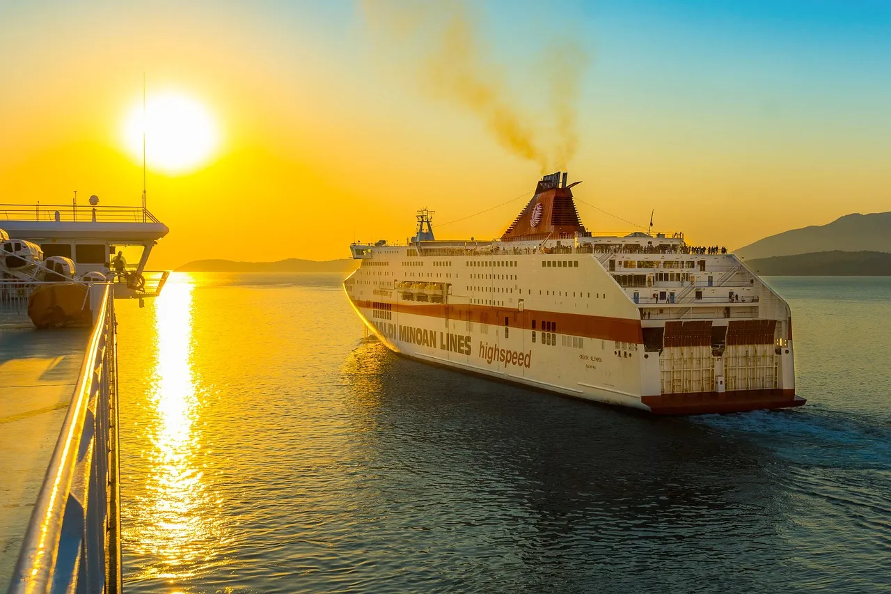 Leo: Mediterranean Glamour and Private-Island Experiences (Image Credits: Pixabay)