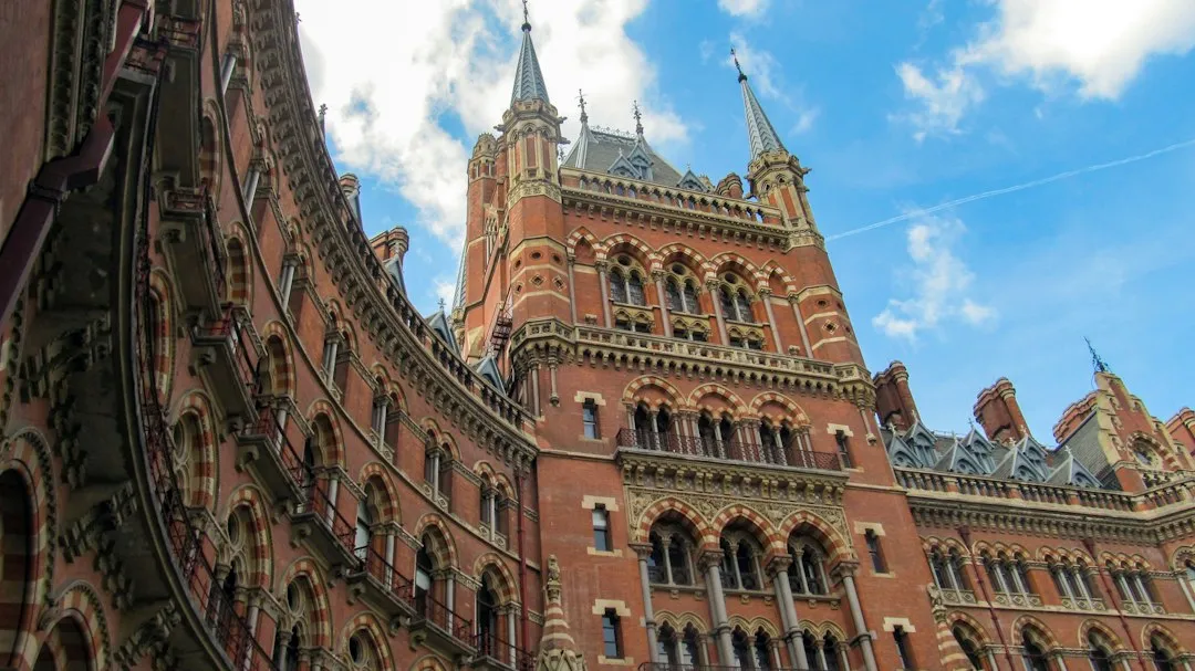 2. St. Pancras International, London, UK (Image Credits: Unsplash)