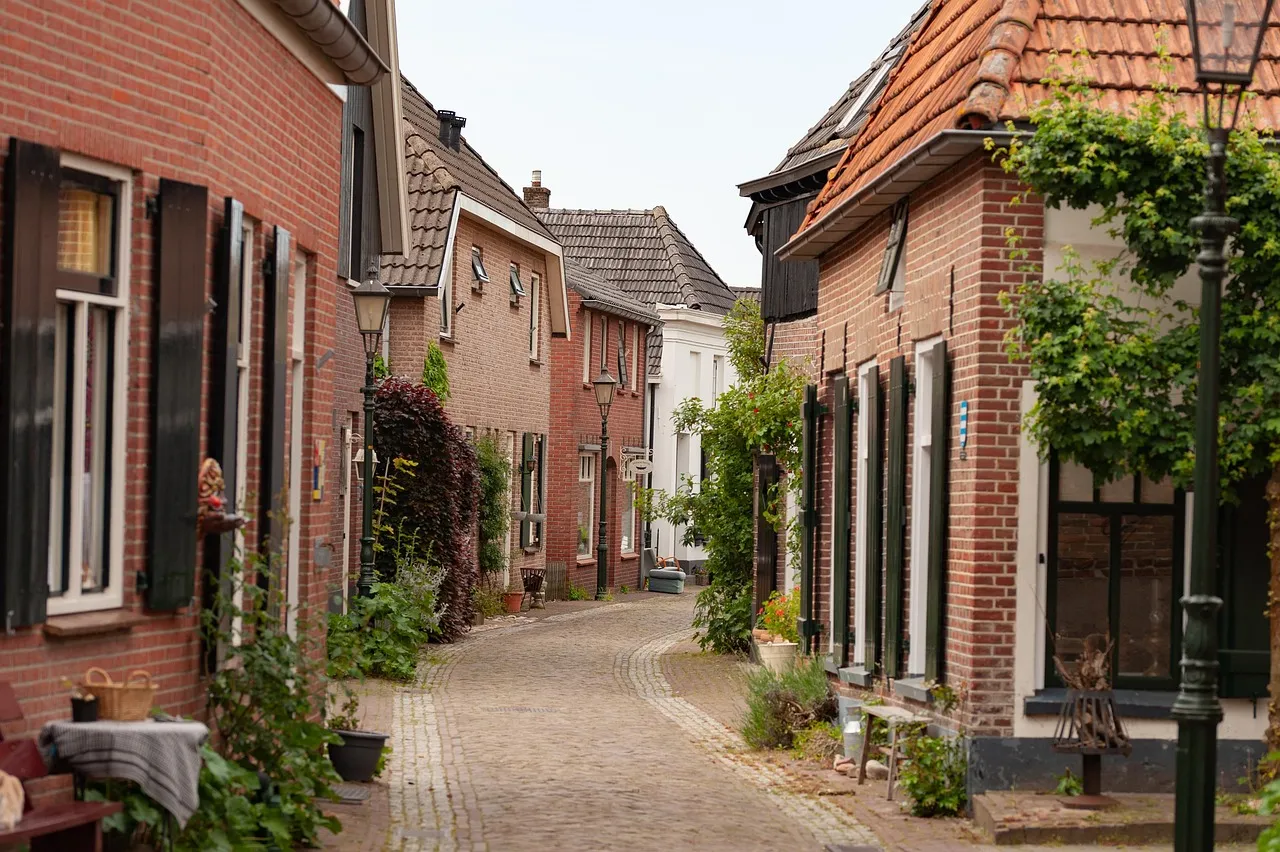 4. Bredevoort, Netherlands: The Dutch National Book Town (Image Credits: Pixabay)