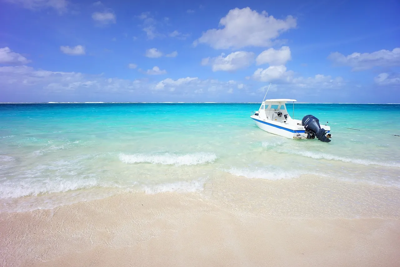 Northern Mariana Islands: The Pacific's Quieter Corner (Image Credits: Pixabay)