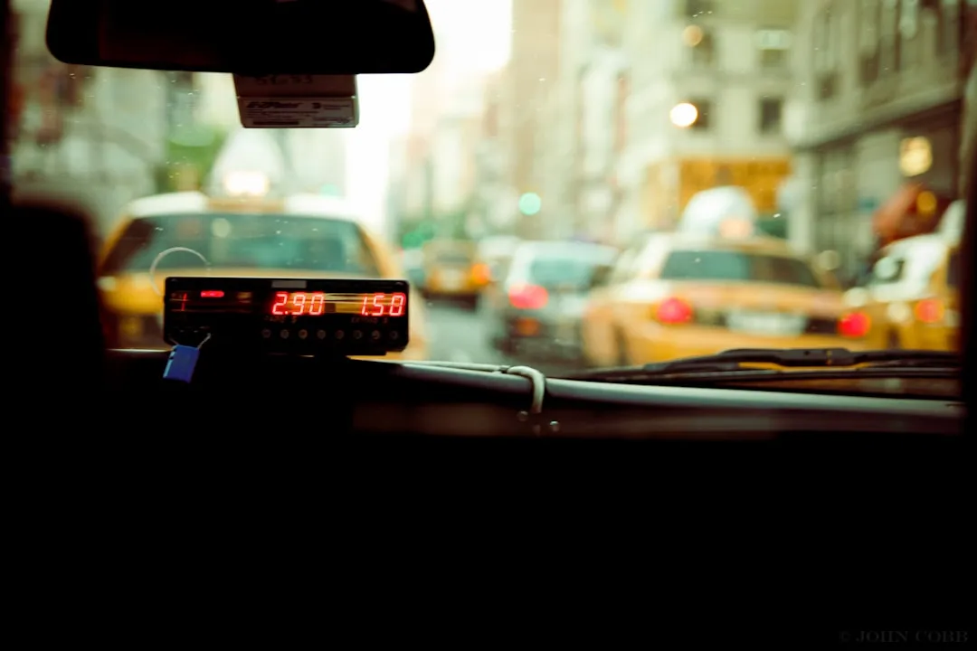 The "Broken Meter" Con - Where the Fare Doubles Without Warning (Image Credits: Unsplash)