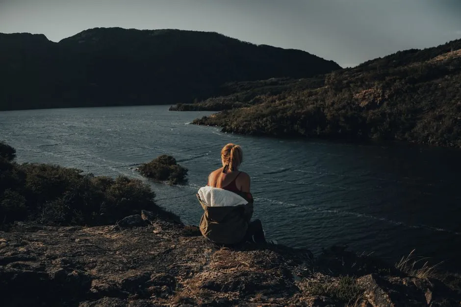 Who Is Actually Attending These Retreats (Image Credits: Pexels)