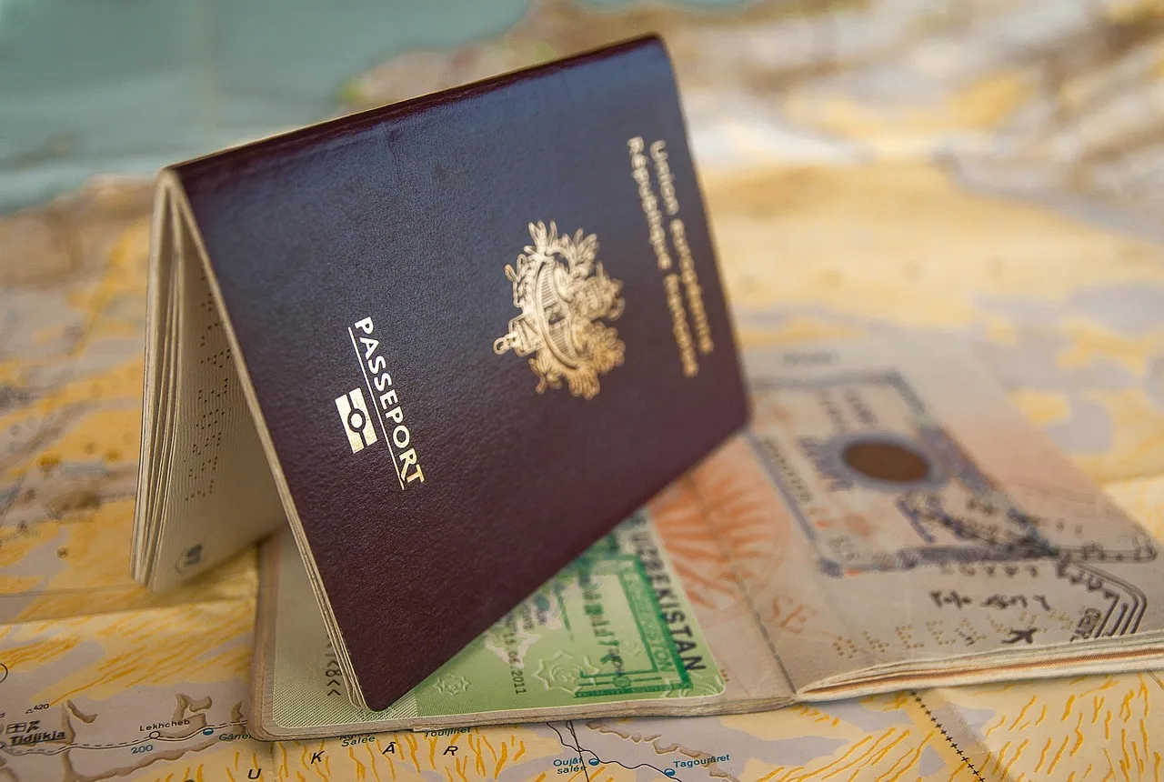 4. The United Kingdom: Visa-Free with a Small ETA Step (Image Credits: Pixabay)