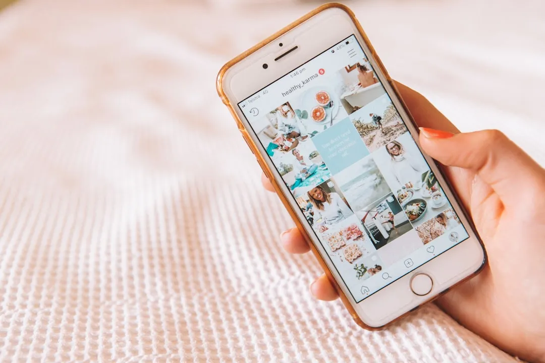 Leo: Prioritizing the Instagram Moment Over the Real Experience (Image Credits: Unsplash)