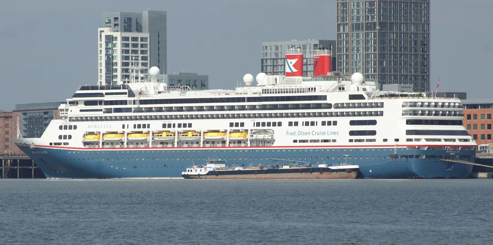 Port Agents Are the Unsung First Responders on Shore (By Rodhullandemu, CC BY-SA 4.0)