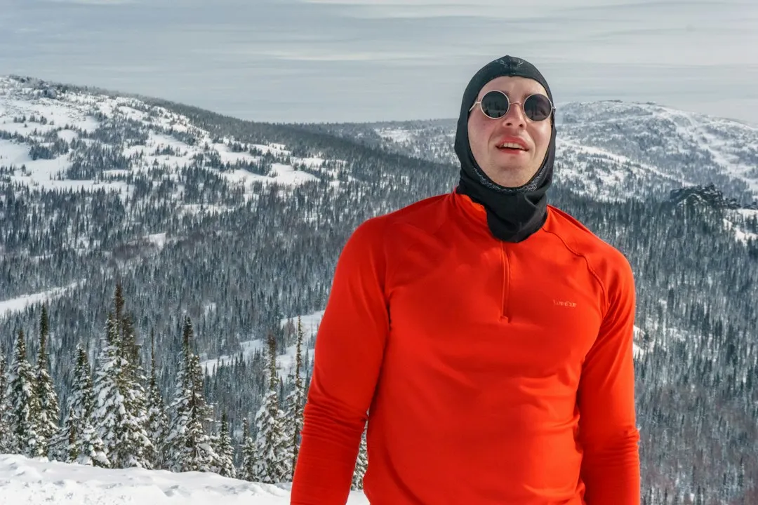 Getting the Base Layer Fit Right (Image Credits: Unsplash)