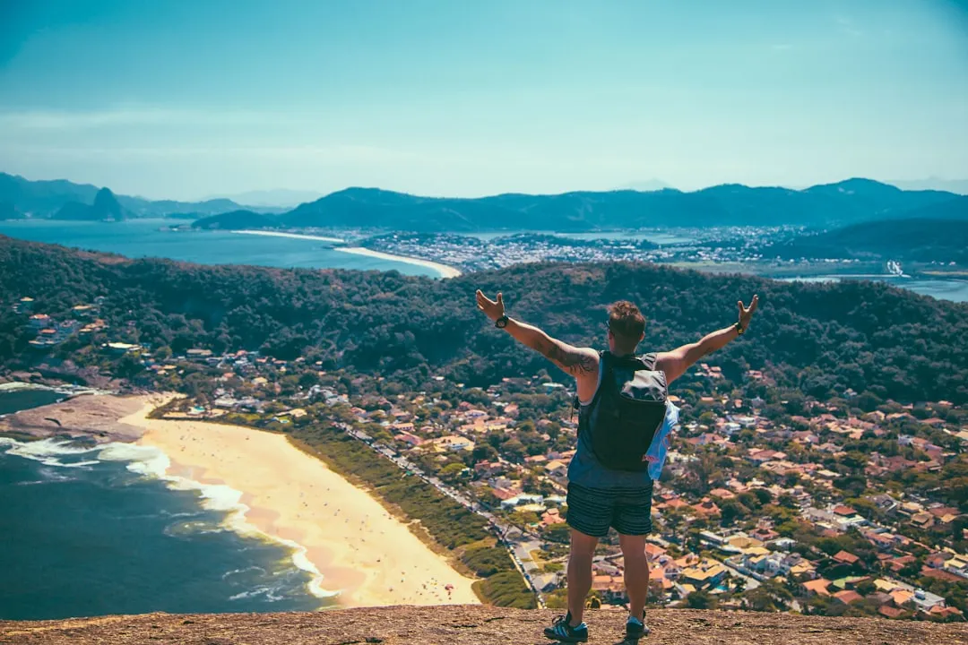 Why Responsible Travelers Are Embracing Off-Peak Timing (Image Credits: Unsplash)