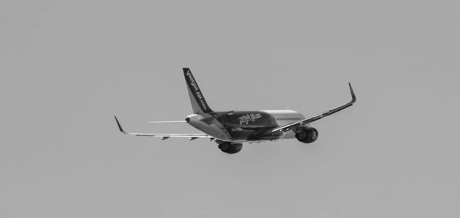 How Airline Pricing Algorithms Changed Everything (Image Credits: Pexels)