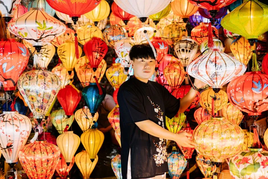 2. Nguyen Thai Hoc Street: Creative Soul Under Colored Light (Image Credits: Pexels)
