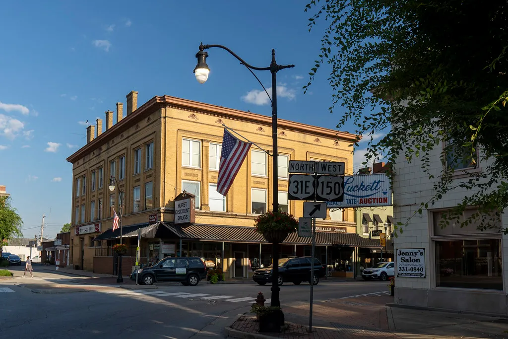 The Town Itself Has Real Character Beyond the Distilleries (Joe K Gage, Flickr, CC BY-SA 2.0)