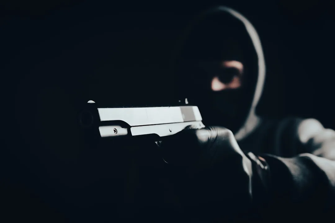 The Vacation Season Burglary Connection Is Real (Image Credits: Unsplash)