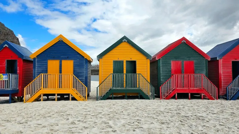 Muizenberg: Warm Water, Surf Culture, and Colorful Huts (Image Credits: Pexels)