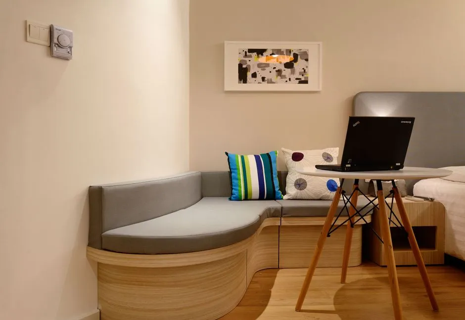 Pre-Conditioning: How Engineers Protect the Guest Experience (Image Credits: Pexels)