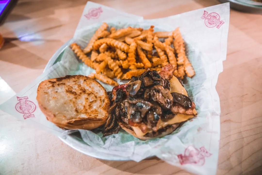 5. Savor the Southern Food Scene (Image Credits: Unsplash)