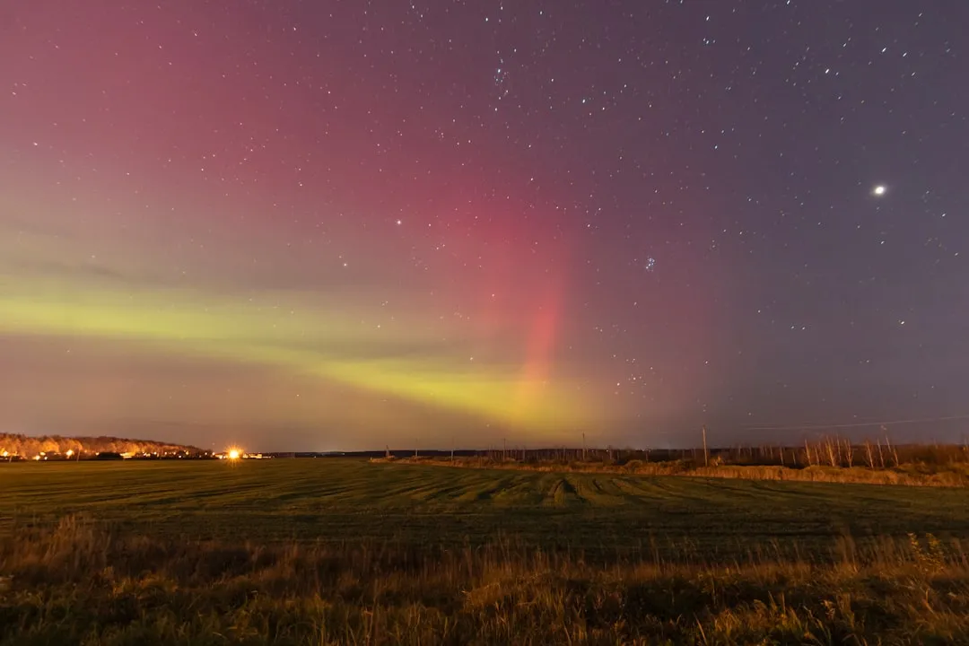 The Quiet Pull of the Prairie Sky (Image Credits: Unsplash)