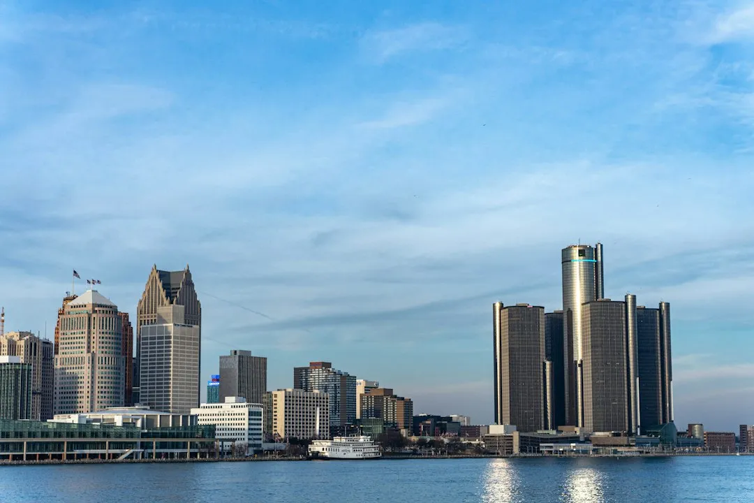 Detroit's Scale and Significance at the Border (Image Credits: Unsplash)