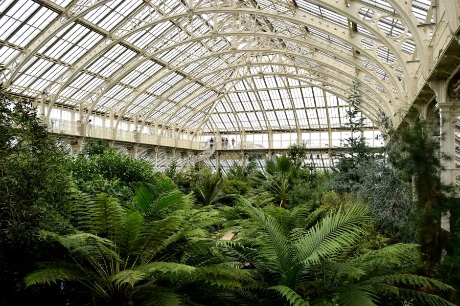 1. Royal Botanic Gardens, Kew - London, United Kingdom (Image Credits: Pexels)